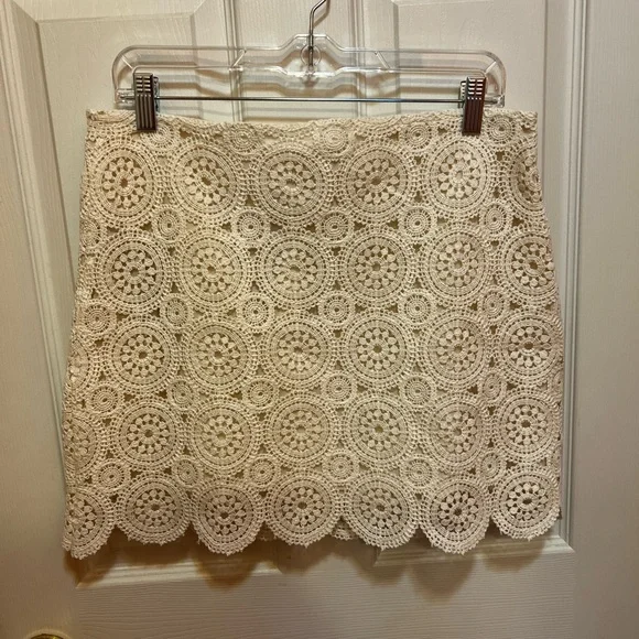 MNG Mango Cream Crochet Mini Skirt - Picture 3 of 5